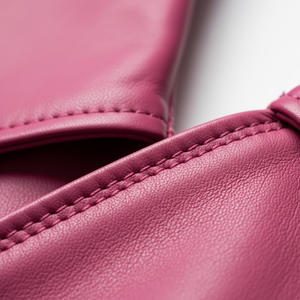 Veste de mode en cuir de mouton pour hommes, imperméable et coupe-vent, fournisseur en usine OEM, vente en gros de vêtements d'extérieur chauds, élégants et durables à l'avant - Product Image 4