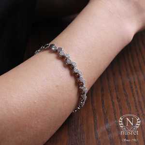 Bracelet en argent sterling 925 avec motif nid d'abeille et sertissage de diamants, élégant bracelet en diamant - Product Image 3