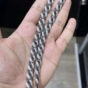 Collar de Cadena Cubana con Incrustaciones de Moissanita y Diamantes Blancos y Negros, Estilo Hip Hop, Moderno, de Plata 925, para Hombres, Ideal para Fiestas - Product Image 6