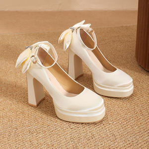 Chaussures Mary Jane à talon épais pour femmes, chaussures à talons plats polyvalentes à semelle souple, à la mode, pour printemps et automne, chaussures de mariage - Product Image 4