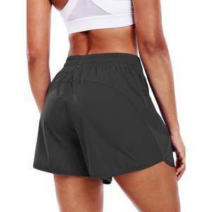 Shorts de sport Bermuda pour femmes Respirant Taille élastique pour le yoga athlétique Course à pied avec poche latérale - Product Image 4