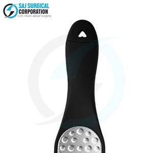 Escofina ergonómica de alta calidad para pies, mango cómodo de goma, cuchillas de acero inoxidable para suavizar la piel sin fatiga - Product Image 6