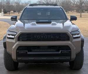 Toyota 4Runner TRD Pro Turbo Híbrido 2025, 4 Cilindros, 4x4, Diferencial Trasero Bloqueable, Sin Modificar - Product Image 1