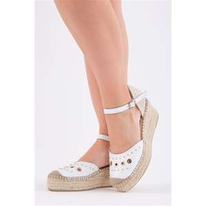 Alpargata cerrada con punta en cuña - Product Image 4