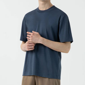 Logo personnalisé OEM 100% T-shirt boxy de coupe décontractée à épaules tombantes en coton biologique avec impression graphique Streetwear surdimensionné - Product Image 4