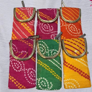 Bolsa móvil con estampado Bandhej para regalo para invitados, bolsa de regalo para mujer, recuerdo de boda indio, bolsa de favor Teej Gangore, funda para móvil - Product Image 1