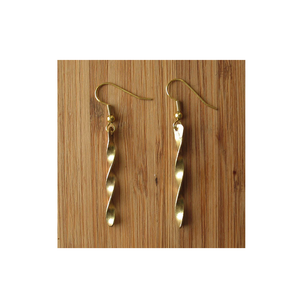 ขายส่งต่างหูทองเหลืองชุบทองสําหรับสาว ๆ สําหรับการออกแบบแกะสลักชิ้น 2 คู่ต่างหูเครื่องประดับแฟชั่น - Product Image 6