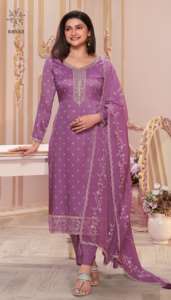 Dernier pantalon Kurti en viscose et Dupatta avec broderie et travail à la main dernier modèle de styliste très vendu exportateur mondial - Product Image 4