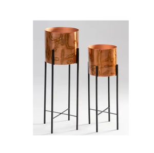 Fabricant indien d'usine Design personnalisé Fabriqué à la main SET/2 pots de fleurs en métal et fer Jardinière de jardin Pot de fleur avec support Intérieur - Product Image 2