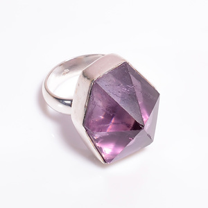 Anillo clásico de Plata de Ley 925, piedra preciosa de amatista de corte elegante para compromiso de boda, regalo de aniversario o fiesta - Product Image 2