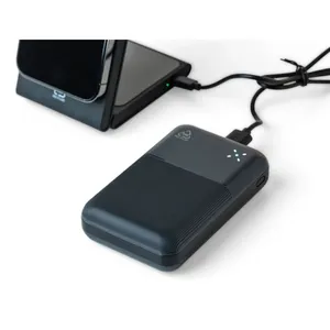 Powerbank Ecologico Riciclato Rayen, Gadget Promozionali per Consumatori Attenti alla Sostenibilità - Product Image 1