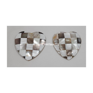 Miroir en bois en forme de cœur avec nacre, qualité supérieure, surface lisse et brillante, utilisé pour les miroirs intelligents pour femmes - Product Image 1
