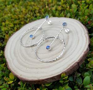 Boucles d'oreilles pendantes bohèmes en argent sterling 925 faites à la main avec labradorite naturelle de 5 mm, bijoux de naissance pour femmes, cadeaux de fête - Product Image 2