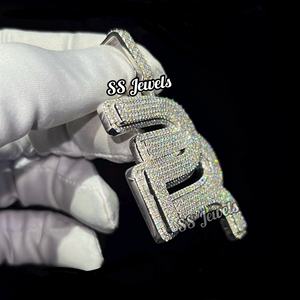 Collar con Colgante de Logotipo Personalizado con Moissanita VVS, Plata de Ley con Incrustaciones, Corte Esmeralda, Estilo Hip Hop, Regalo de Cumpleaños - Product Image 4