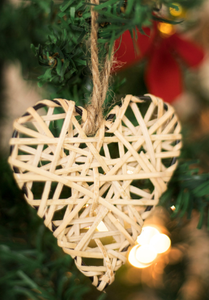 Élégant décor de Noël renne argenté artisanat de luxe en métal de qualité supérieure pour l'accent de la maison de fête ou centre de table - Product Image 4