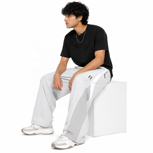 Pantalones Cargo Impermeables Personalizados al por Mayor para Hombre, Cintura Elástica, Bolsillos Laterales, Cordón de Nylon, Transpirables, Corte Relajado, Informales - Product Image 3