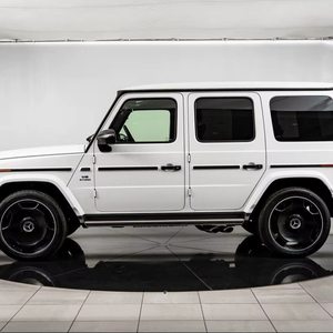 SUV G-Class 2021 Usado en Buen Estado con Asientos de Cuero, Transmisión Automática ACC - Product Image 1