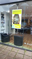 Machine publicitaire commerciale à écran LCD simple ou double face à haute brillance pour une utilisation en extérieur pour les centres commerciaux