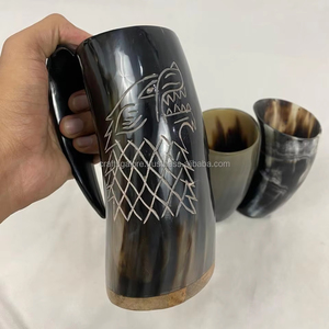 Taza de Cuerno Vikinga Hecha a Mano y Personalizable, Artesanía, Cuerno Genuino de Animal, Religiosa, Histórica, para Recreaciones Europeas - Product Image 3