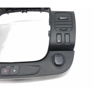PANEL DE TABLERO CENTRAL OPEL Vivaro Serie 93452450 (14>) - Product Image 3