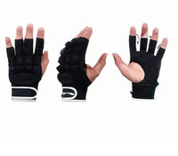 Gants de hockey sur gazon personnalisables : couleurs et matériaux sur mesure, respirants, haute qualité, protection complète du pouce et de la paume, rembourrage protecteur pour les mains.