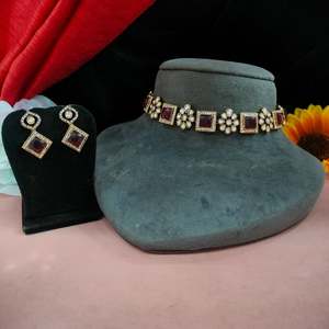 ชุดสร้อยคอเพทายและเพชรโมอิสวิคตอเรียนโครงสร้างเพรียวบางและน้ำหนักเบาเหมาะสำหรับงานเลี้ยงค็อกเทลและงานแต่งงานดีไซน์ไม่ซ้ำใคร - Product Image 3