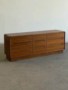 Commode de chambre à coucher en teck massif de style moderne du milieu du siècle, avec 9 tiroirs, pour la maison, l'hôtel, fabricant et fournisseur de meubles - Product Image 3