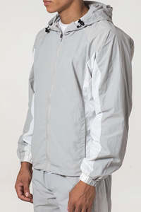 Conjunto de Traje Deportivo Cortavientos Ligero e Impermeable con Logotipo Personalizado - Product Image 3