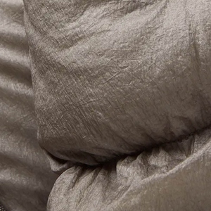 Chaqueta Acolchada de Manga Larga para Hombre al por Mayor, Tejido Personalizado de Alta Calidad, Material Suave y Cómodo de un Fabricante Pakistaní de Confianza - Product Image 4