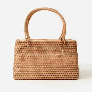 Bolsos de ratán hechos a mano en Vietnam, precios al por mayor, ecológicos, bolso de mujer con muchos diseños. - Product Image 5