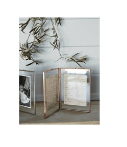 Elegante marco de fotos de hierro vintage con detalles de primera calidad para una lujosa decoración del hogar y detalles de pared - Product Image 3