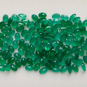 Ónice Verde Natural, Corte Ovalado de 6x4 mm, Piedra Preciosa Suelta de la Mejor Calidad para la Fabricación de Joyas - Product Image 4