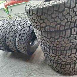 Neumáticos Radiales para Camiones Pesados de Marca China 11R22.5/12R22.5 1200-20/1100-20 8.25-16/7.50-16/7.00-16, Nuevos, de Caucho Natural, ISO9001 - Product Image 5