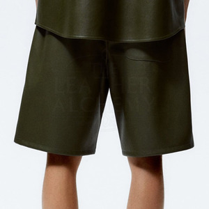 Pantalones Cortos de Cuero Suave para Hombre con Tela Premium, Movimiento Fácil, Frescura y Comodidad, Perfectos para Moda Casual y Actividades al Aire Libre - Product Image 3