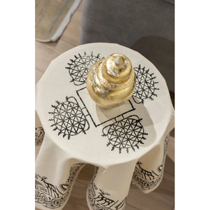 Mantel de Lino y Algodón Bordado con Flores Étnicas Hecho a Mano, 105x105cm, Cuadrado, para Decoración del Hogar, Hermoso Diseño Floral para Mesa - Product Image 2