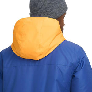 Fournisseur OEM Veste de ski pour hommes Coupe personnalisée avec impression de logo en tissu thermique respirant et options de vêtements de marque privée - Product Image 4