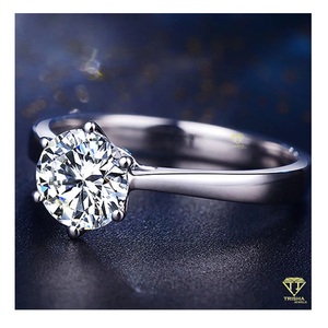 Anillo de compromiso de moissanita de lujo Corte princesa Plata de ley Piedra preciosa brillante Mujeres Joyería nupcial Regalo único para el precio de exportación - Product Image 1