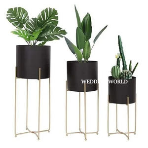 Set of Two Metal Planter Premium Quality Handmade Designer Planter Pot Wholesale New Fancy Metal Planter - Product Image 3
