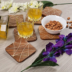 Ensemble de sous-verres en bois durables faits à la main Article cadeau Support en bois carré décoratif Dessous de verre en bois d'écorce de manguier naturel fait à la main - Product Image 2