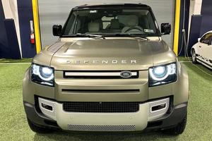 LISTO PARA ENVIAR, LAND ROVER DEFENDER 130 SE TURBO 2023, 6 CILINDROS, TRACCIÓN EN LAS CUATRO RUEDAS, Volante a la Derecha/Izquierda - Product Image 2