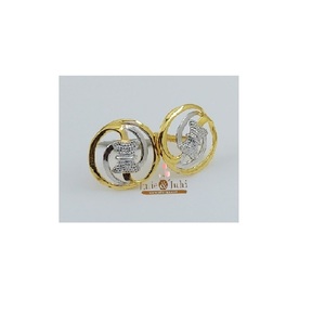 Elegantes Pendientes de Botón de Oro de 22 Quilates para Mujer con Acabado en Rodio Amarillo de Alta Calidad Diseñados para un Estilo Minimalista - Product Image 1