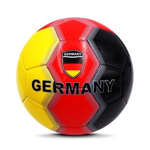 Pallone da calcio promozionale con Design bandiera del paese per eventi, club, souvenir, sessioni di allenamento o regali sportivi aziendali - Product Image 2