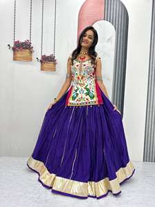 Lanzamiento Navratri Special Lehenga Choli con Seis metros Big Flair - Product Image 3