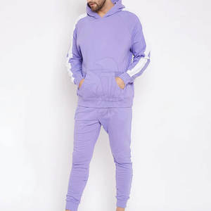 Survêtement élégant pour homme en coton et tissu anti-transpiration pour le fitness et les activités sportives - Product Image 4