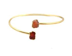 Gelang Carnelian mentah alami Quartz Agustus batu kelahiran emas dilapisi hadiah untuk dia, gelang Carnelian