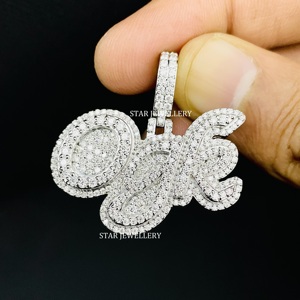 จี้เพชรทรงเหลี่ยมธรรมชาติประดับทองคำ 10K ยี่ห้อ STAR JEWELLERY รุ่น Christian สไตล์ฮิปฮอป สำหรับทุกเพศ เหมาะสำหรับใส่ทุกวัน - Product Image 1