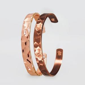 Juego de Pulseras de Cobre y Latón Hechas a Mano en India, de la Mejor Calidad, Joyería de Cobre Plateado, Regalo para Mujeres y Hombres, Premium - Product Image 1