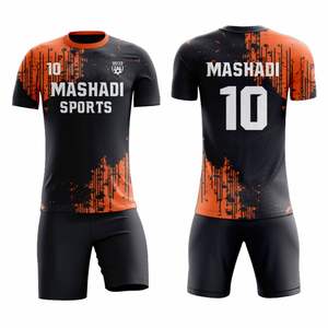 Uniformes de Fútbol Deportivos al por Mayor con Diseños Personalizados, Impresión por Sublimación de Alta Calidad, Ropa Deportiva Transpirable para Clubes de Fútbol - Product Image 4