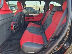 Base certifiée 2024 Lex-us LX600 très propre et sans accident - Product Image 4