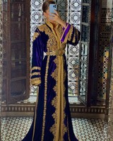 Kaftan traditionnel marocain et algérien, robe de soirée longue, luxueuse, en satin, avec des perles faites à la main, respirante et naturelle